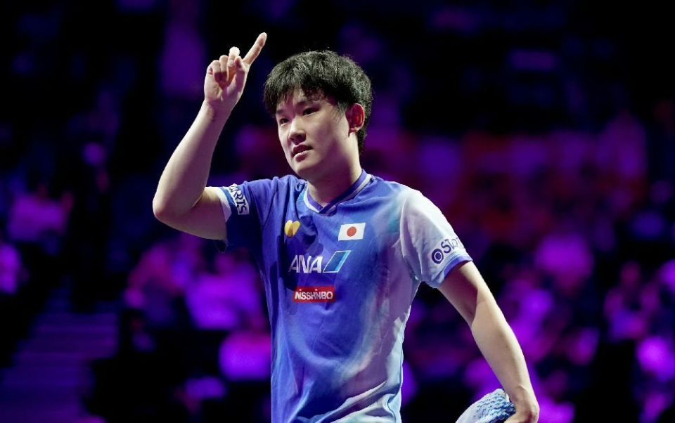 低于吴晙诚, lxxps, 随后的第三